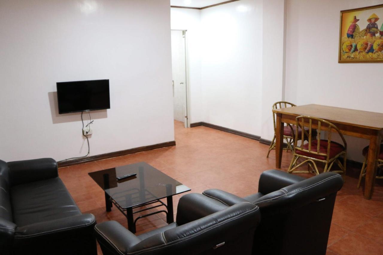 Badladz Staycation Condos Puerto Galera Extérieur photo